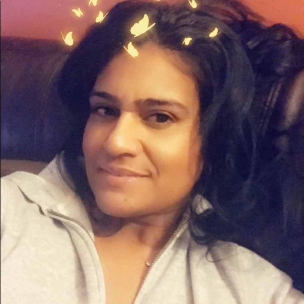 Meet your Posher, Zena